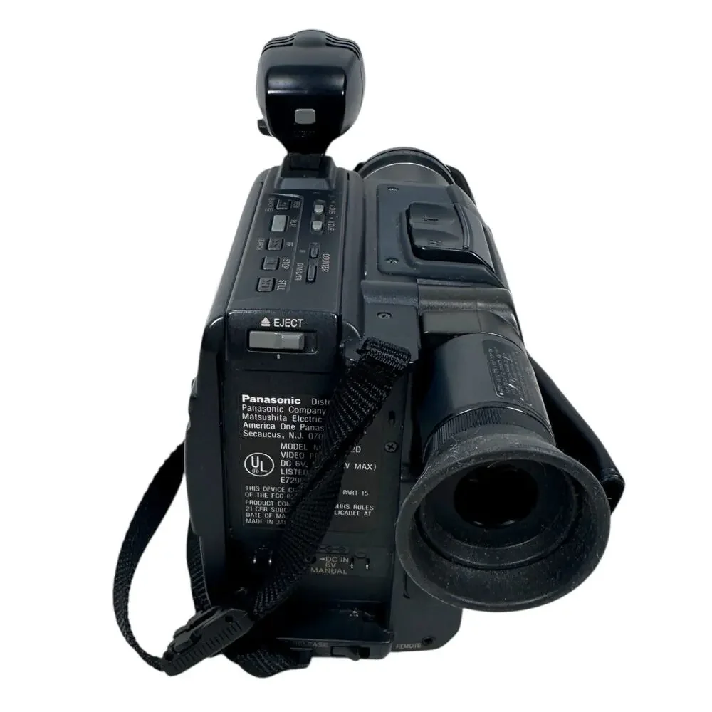Panasonic PV-42D Palmcorder VHS-C Camcorder Black X20 Zoom‎ FOR PARTS OR REPAIR